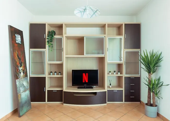 Finestra Sulle Montagne Apartment Albavilla