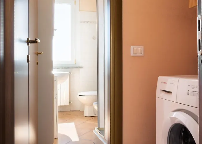 Finestra Sulle Montagne * Albavilla