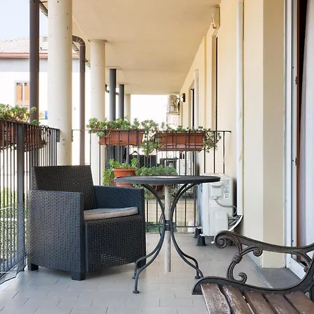 Finestra Sulle Montagne *